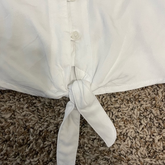 Abercrombie & Fitch summer blouse - Picture 3 of 4